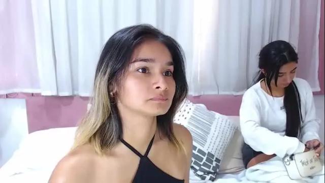 Image 8 of khendra_owen Stream on Chaturbate on 2 months ago