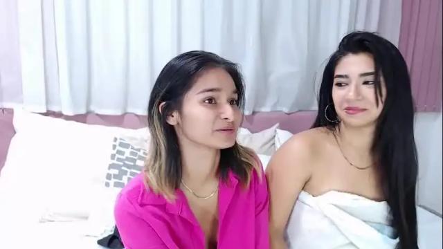 Image 12 of khendra_owen Stream on Chaturbate on 2 months ago