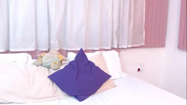 Image 2 of khendra_owen Stream on Chaturbate on 1 month ago