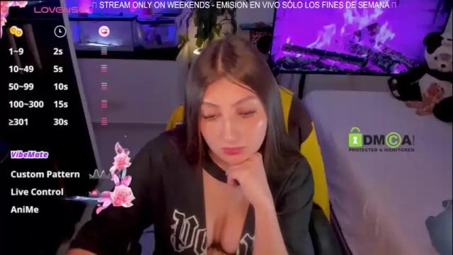 Image 8 of khionebesset Stream on Chaturbate on 2 months ago