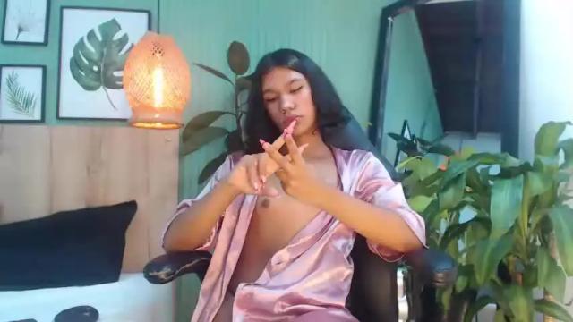Image 11 of khloe_keilar Stream on Chaturbate on 15 months ago