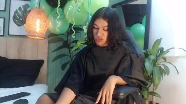 Image 4 of khloe_keilar Stream on Chaturbate on 15 months ago