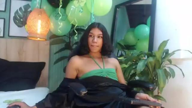 Image 6 of khloe_keilar Stream on Chaturbate on 15 months ago