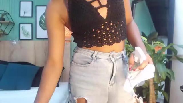 Image 10 of khloe_keilar Stream on Chaturbate on 15 months ago