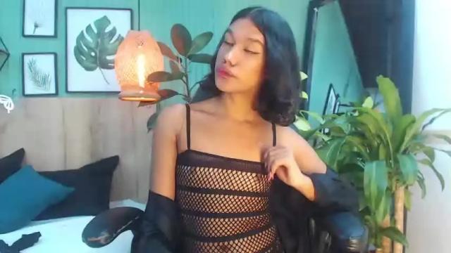 Image 4 of khloe_keilar Stream on Chaturbate on 15 months ago