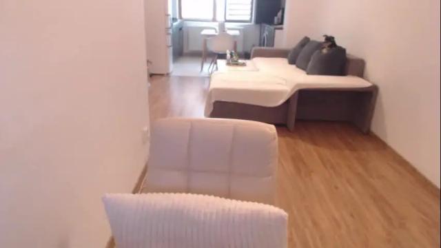 Image 3 of khloe_star Stream on Chaturbate on 21 days ago