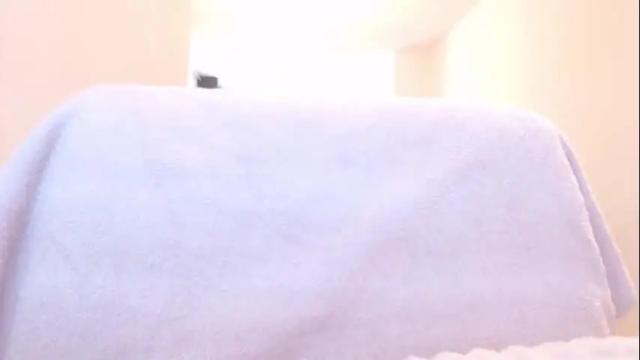 Image 4 of khloe_star Stream on Chaturbate on 9 days ago