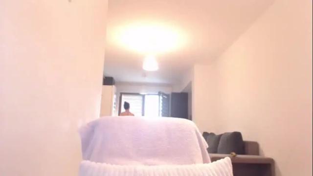 Image 3 of khloe_star Stream on Chaturbate on 1 month ago