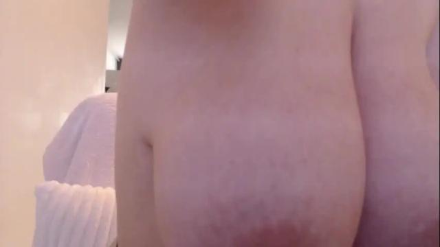 Image 2 of khloe_star Stream on Chaturbate on 1 month ago