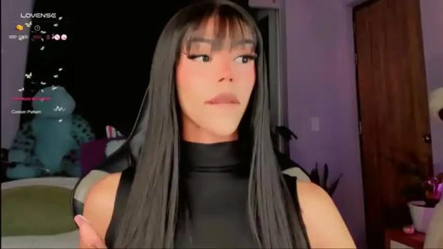 Thumbnail 1, khloe_stewar's Stream at Chaturbate, 17 months ago