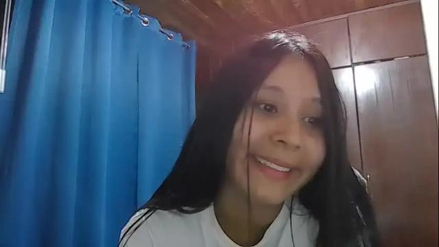 Image 2 of khloe_sweet18_ Stream on Chaturbate on 1 month ago