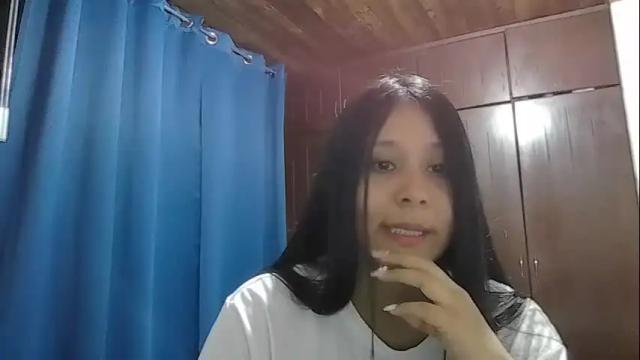Image 3 of khloe_sweet18_ Stream on Chaturbate on 1 month ago