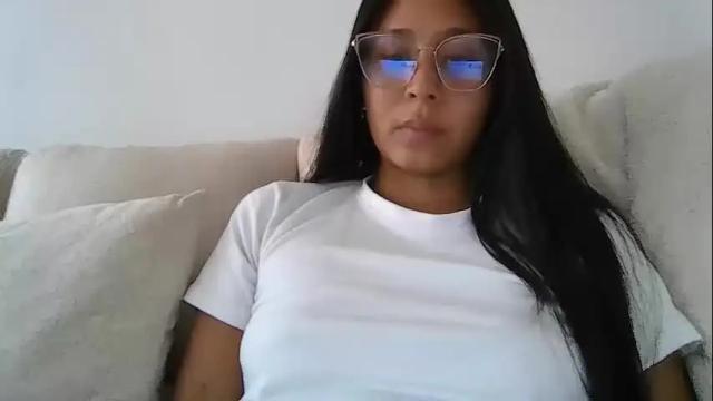 Image 2 of khloe_sweet18_ Stream on Chaturbate on 7 days ago