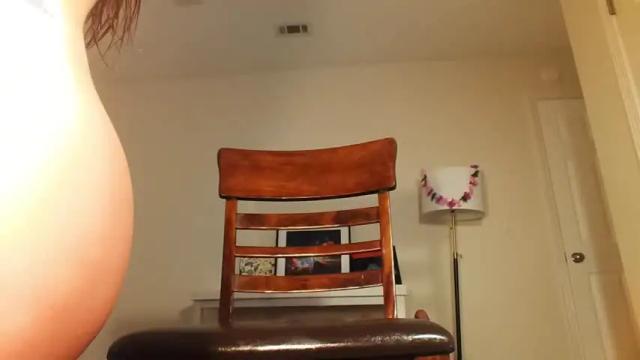 Image 4 of khloeexoxo Stream on Chaturbate on 1 month ago