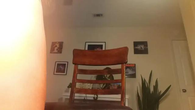 Image 12 of khloeexoxo Stream on Chaturbate on 3 days ago