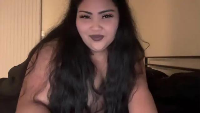 Image 2 of khmerdoll Stream on Chaturbate on 14 months ago
