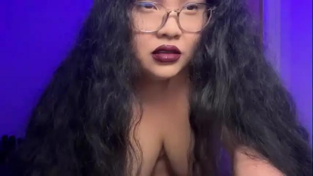 Thumbnail 1, khmerdoll's Stream at Chaturbate, 13 months ago