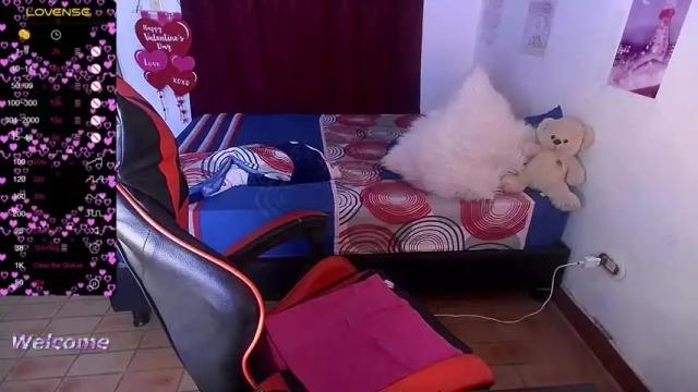 Image 10 of khris_hot Stream on Chaturbate on 15 months ago