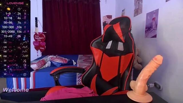 Image 2 of khris_hot Stream on Chaturbate on 13 months ago