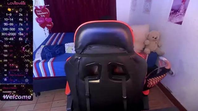 Image 8 of khris_hot Stream on Chaturbate on 13 months ago