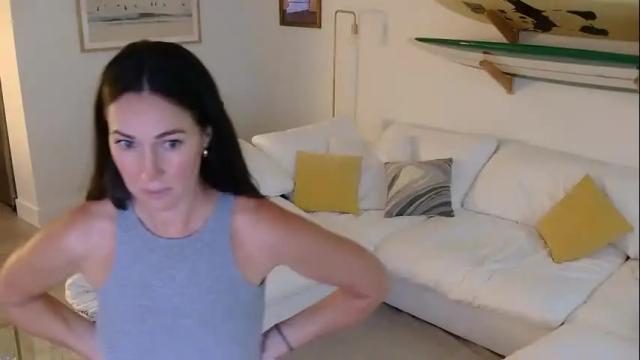 Image 3 of khronicprincess Stream on Chaturbate on 21 days ago