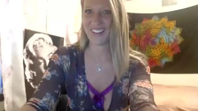 Image 11 of khwildnnout Stream on Chaturbate on 17 months ago