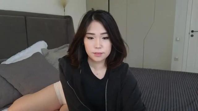 Image 2 of ki_mi Stream on Chaturbate on 1 month ago