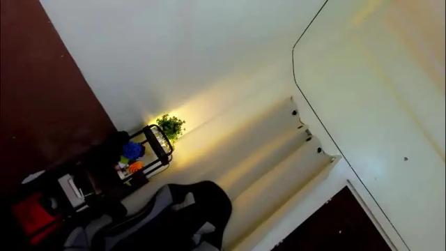 Image 3 of kiacum4u Stream on Chaturbate on 4 months ago