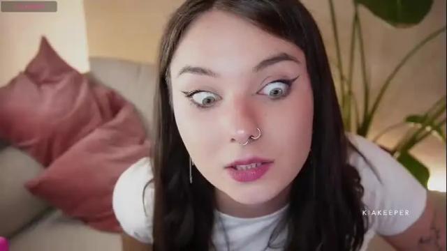 Image 11 of kiakeeper Stream on Chaturbate on 19 days ago