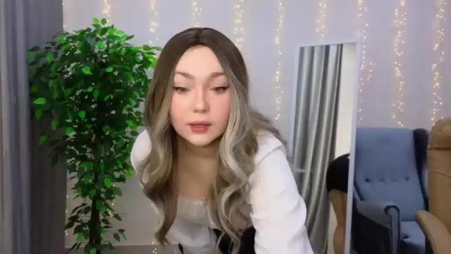 Image 6 of kiana_blush Stream on Chaturbate on 21 months ago