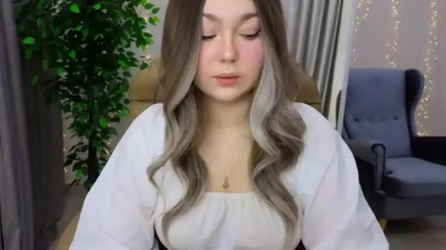 Thumbnail 1, kiana_blush's Stream at Chaturbate, 21 months ago