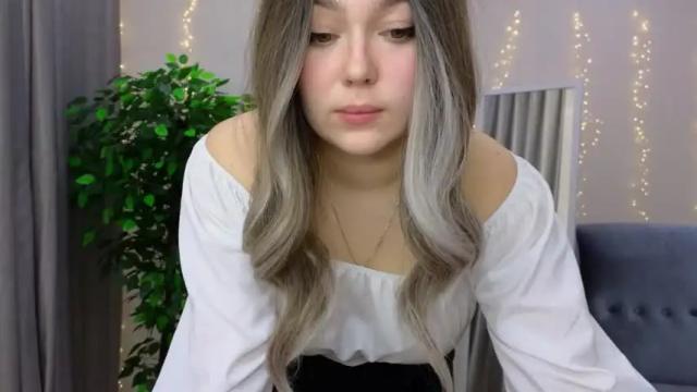 Thumbnail 3, kiana_blush's Stream at Chaturbate, 20 months ago