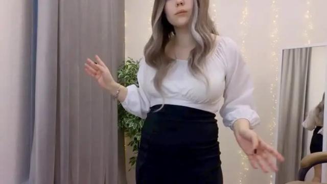 Image 11 of kiana_blush Stream on Chaturbate on 20 months ago