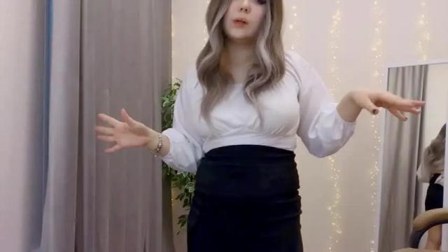 Thumbnail 3, kiana_blush's Stream at Chaturbate, 20 months ago