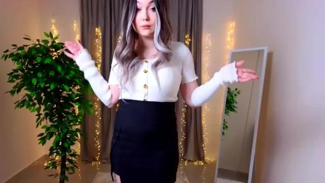 Thumbnail 3, kiana_blush's Stream at Chaturbate, 20 months ago
