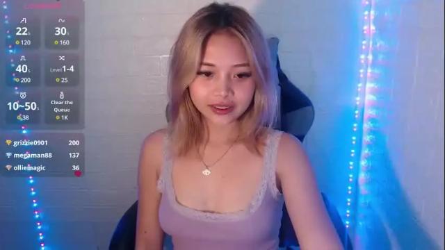 Image 10 of kianasian Stream on Chaturbate on 5 months ago