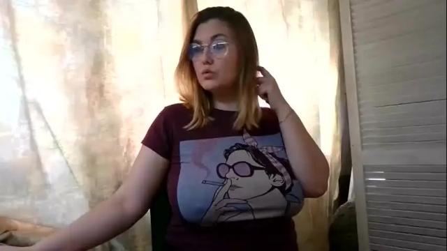 Image 3 of kianna_dior_ Stream on Chaturbate on 1 month ago