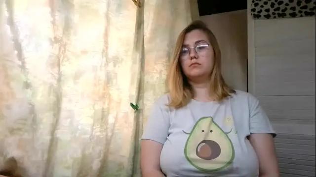 Image 7 of kianna_dior_ Stream on Chaturbate on 1 month ago