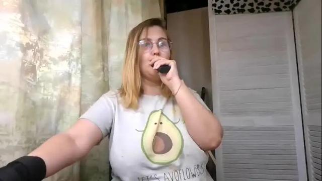 Image 3 of kianna_dior_ Stream on Chaturbate on 1 month ago