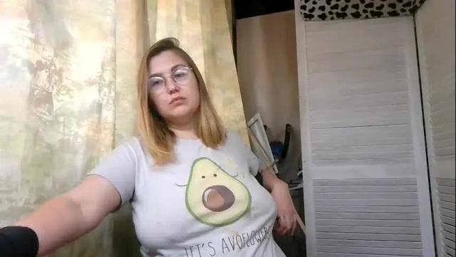 Image 8 of kianna_dior_ Stream on Chaturbate on 1 month ago