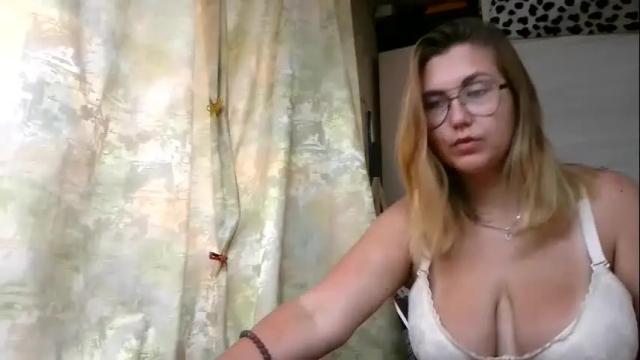 Thumbnail 2, kianna_dior_'s Stream at Chaturbate, 25 days ago