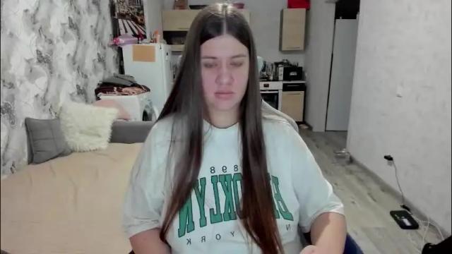 Image 2 of kianna_dior_ Stream on Chaturbate on 2 months ago