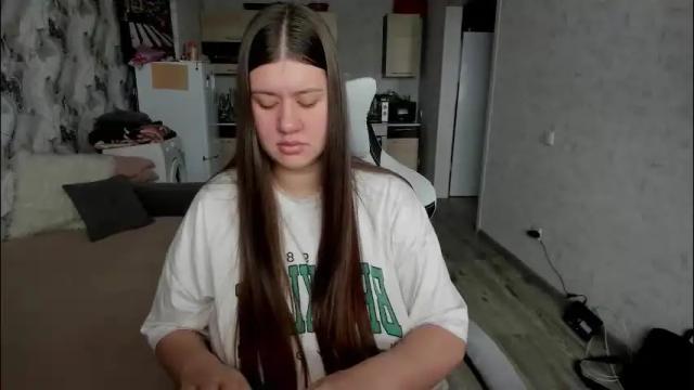 Image 2 of kianna_dior_ Stream on Chaturbate on 2 months ago