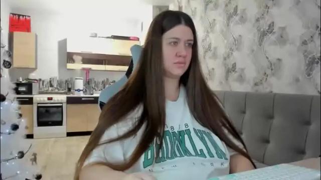 Image 3 of kianna_dior_ Stream on Chaturbate on 10 days ago