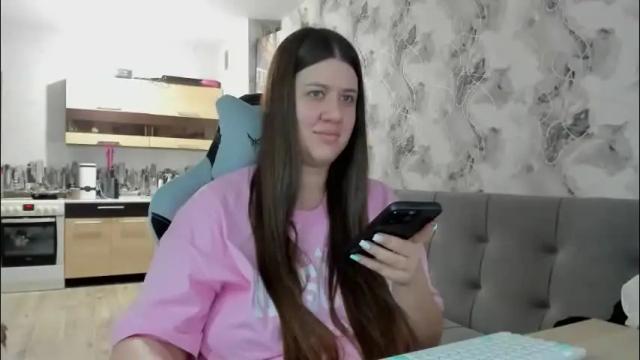 Image 8 of kianna_dior_ Stream on Chaturbate on 9 hours ago