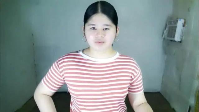 Image 2 of kianna_schmitz Stream on Chaturbate on 1 month ago