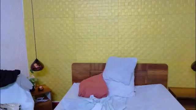 Image 4 of kiara_evanss Stream on Chaturbate on 3 months ago