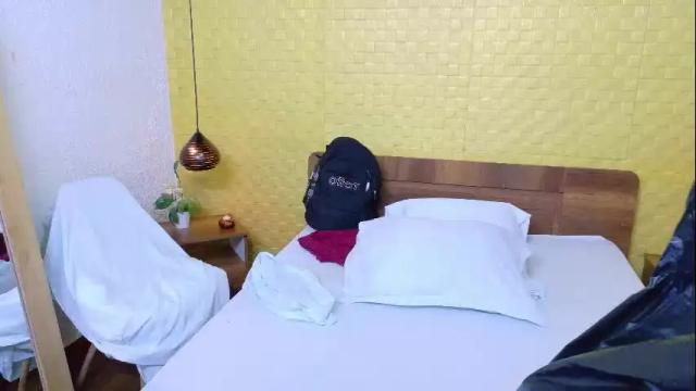 Image 3 of kiara_evanss Stream on Chaturbate on 2 months ago