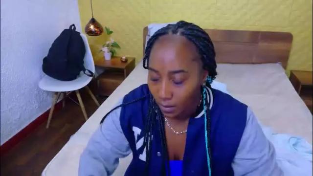 Image 2 of kiara_evanss Stream on Chaturbate on 2 months ago