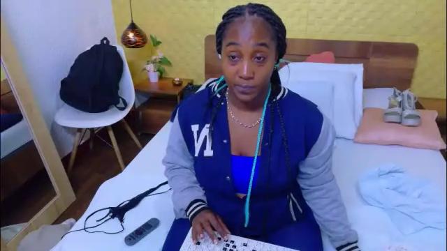 Image 4 of kiara_evanss Stream on Chaturbate on 2 months ago